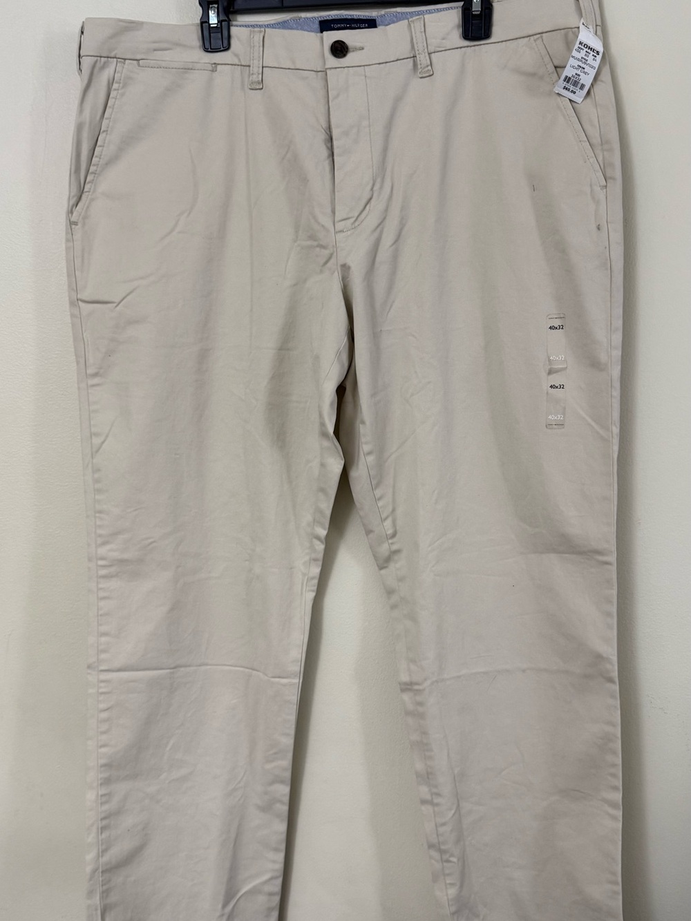 Tommy Hilfiger Men’s Light Khaki Chino Pants